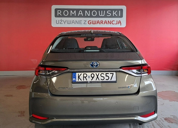 Toyota Corolla cena 102780 przebieg: 35326, rok produkcji 2022 z Kraków małe 562